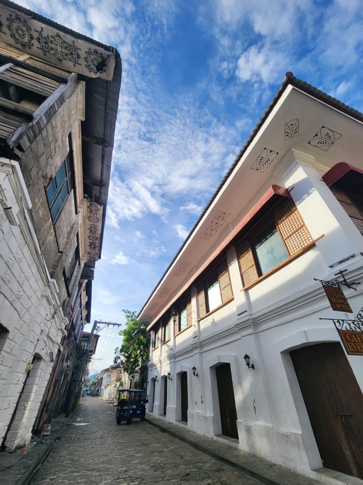 The River House - Loft Unit - Vigan Extérieur photo